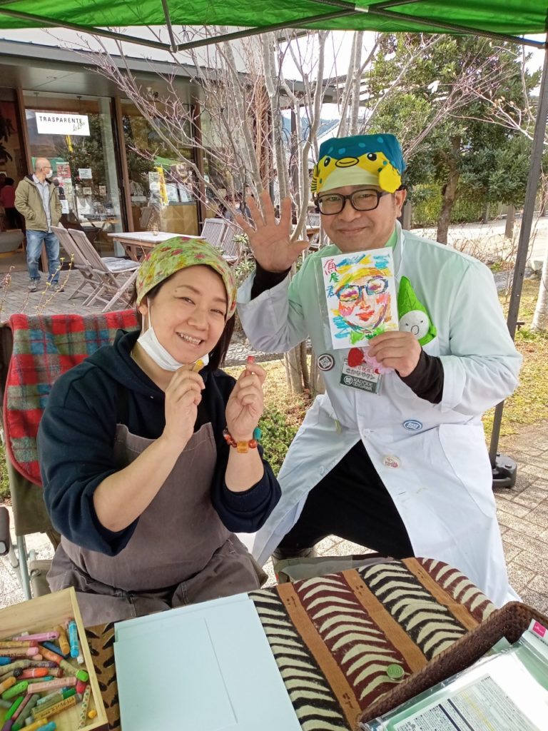 クレヨンの似顔絵